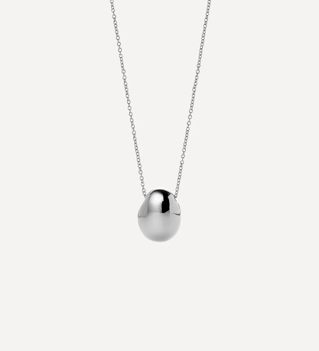Elara Pendant Necklace